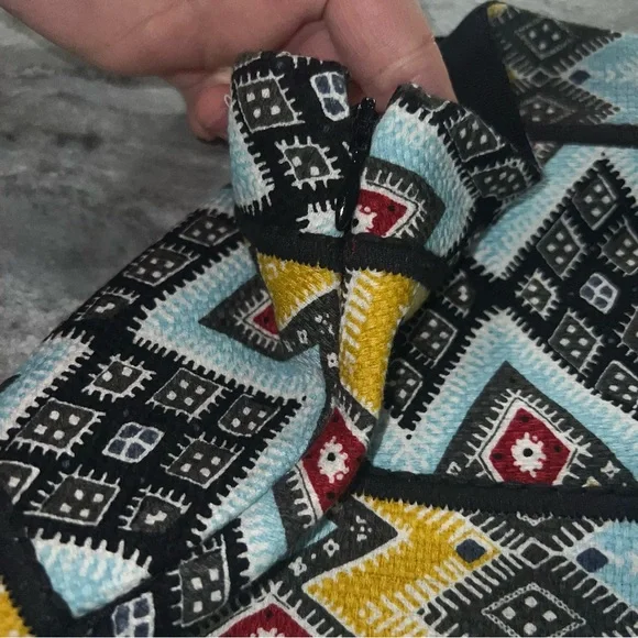 Ann Taylor LOFT Yellow Blue Black Tribal Print Short A-Line Skirt Women’s Size 6 - Picture 2 of 10